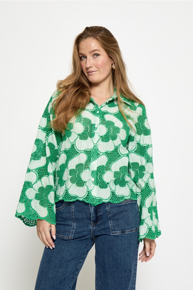 Minus groene dames blouse | Model vooraanzicht