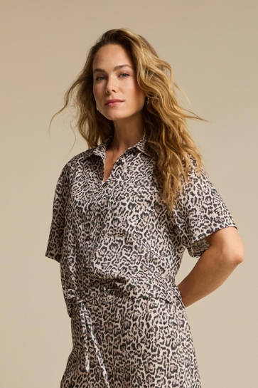 Red Button Blouse NORA BLOUSE LINEN LEOPARD SRB4864 PEBBLE