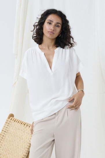 Kaffe T-shirt KAMILIA WING SL BLOUSE 10509670 110602 CHALK