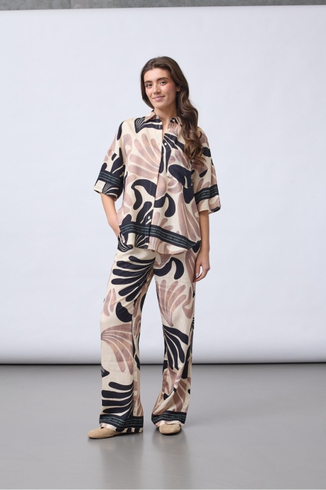 SisterS point beige dames blouse | Model