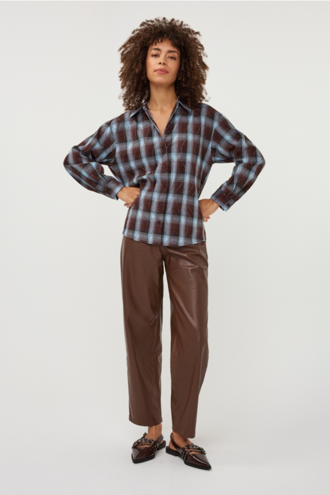 EsQualo zwarte dames blouse | Model