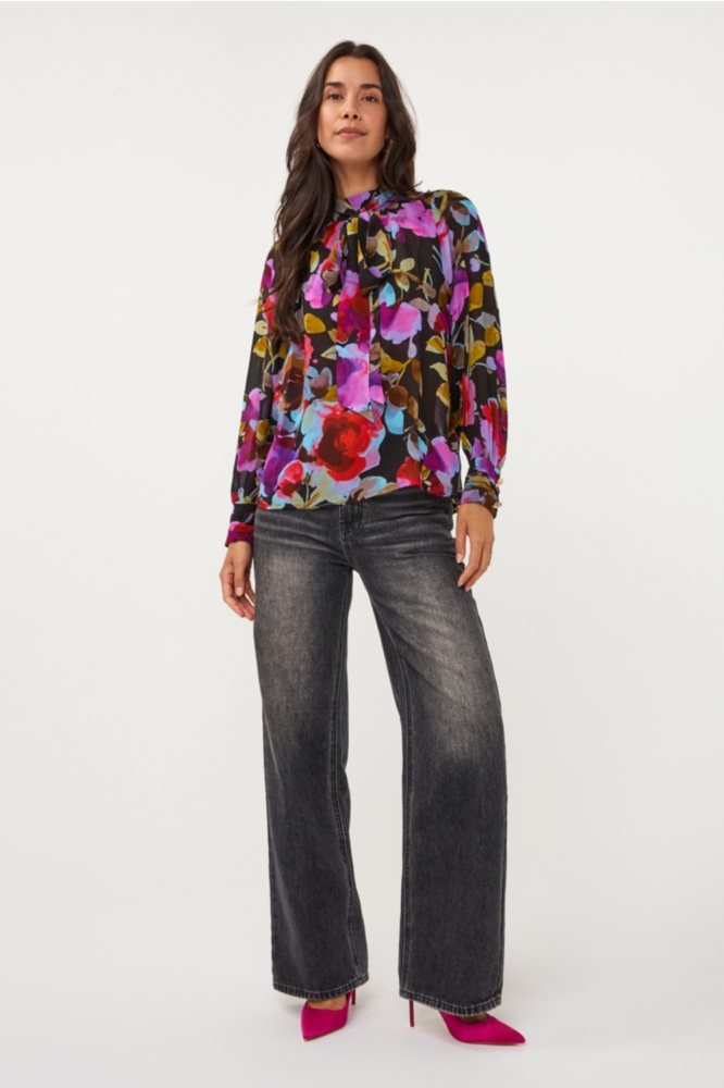 EsQualo zwarte dames blouse | Model