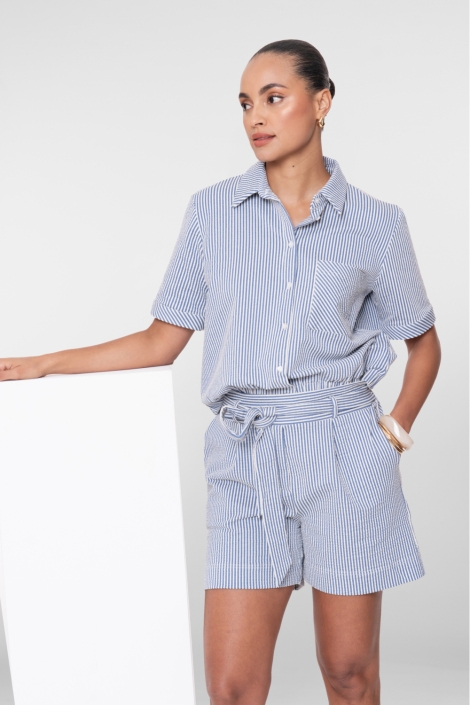 Geisha blauwe dames blouse | Model vooraanzicht