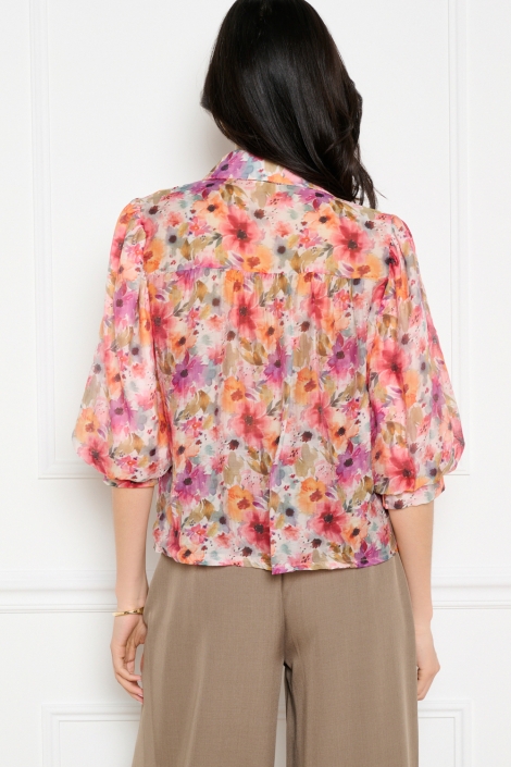 LolaLiza oranje dames blouse | Model achteraanzicht