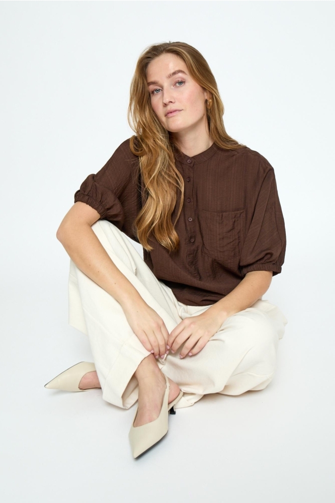 Minus bruine dames blouse | Model