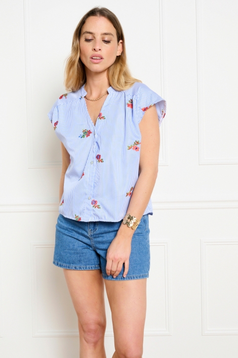 LolaLiza blauwe dames blouse | Model vooraanzicht