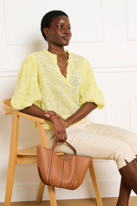 LolaLiza gele dames blouse | Model