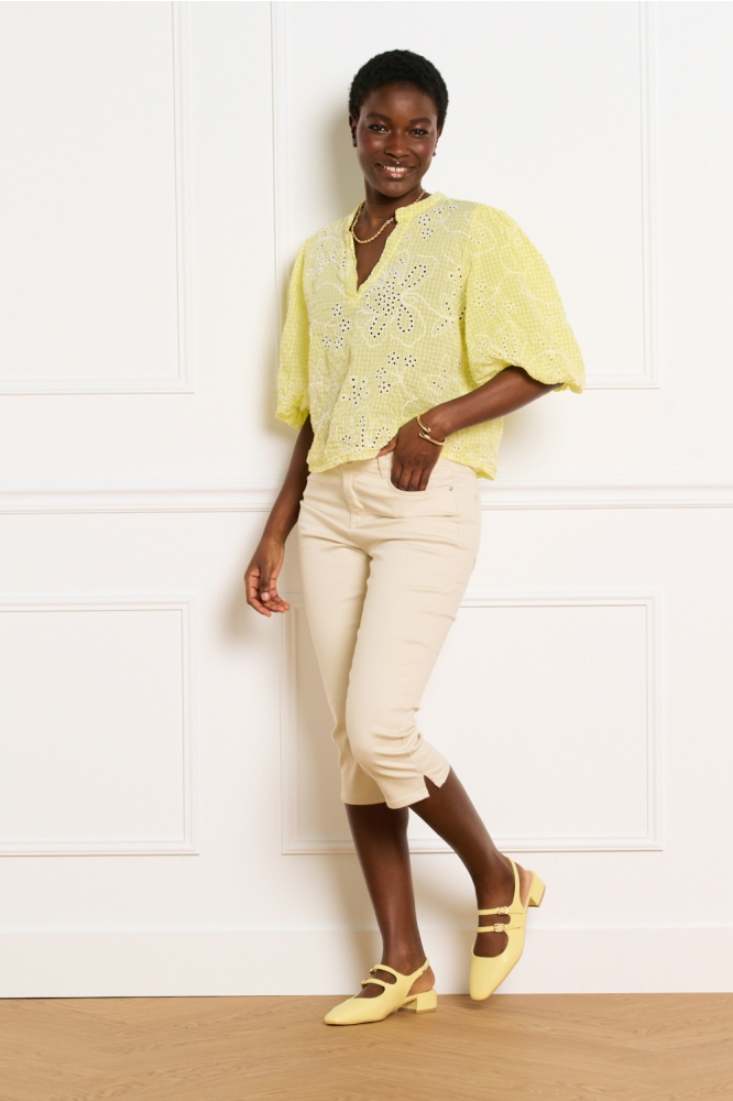 LolaLiza gele dames blouse | Model