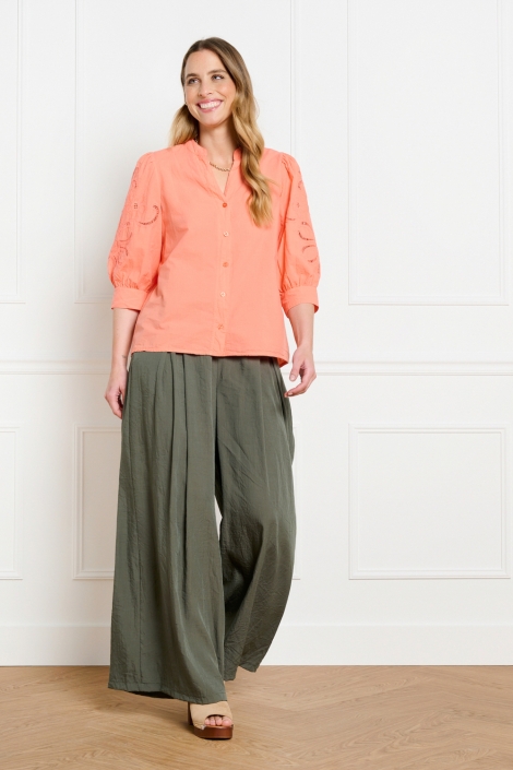 LolaLiza oranje dames blouse | Model