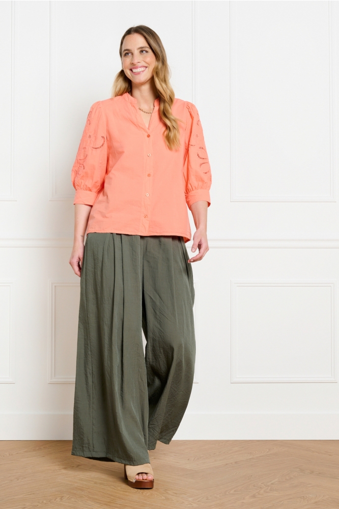 LolaLiza oranje dames blouse | Model