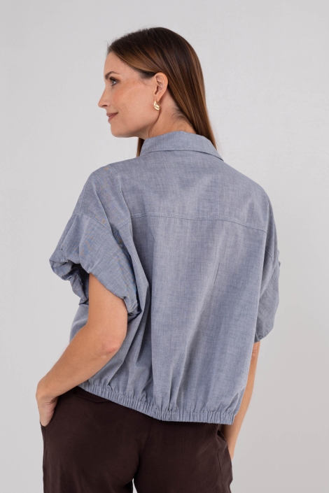 Maicazz blauwe dames blouse | Model achteraanzicht