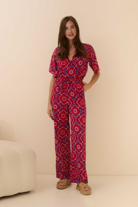 Lofty Manner rode dames blouse | Model vooraanzicht