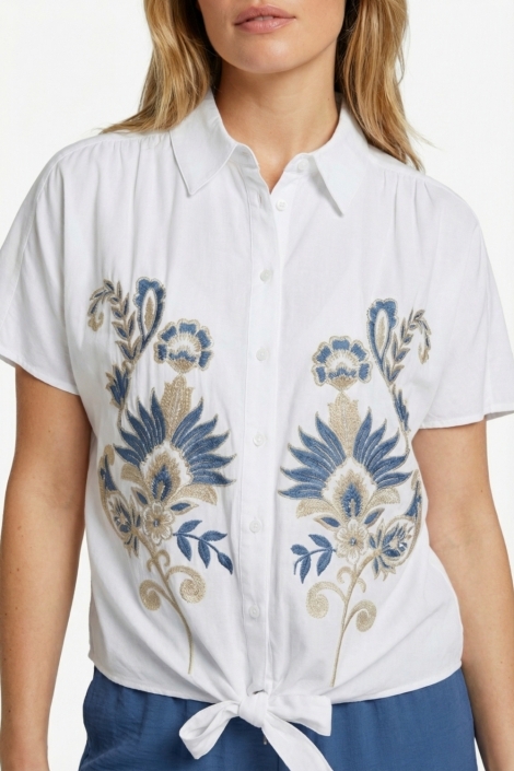 C&S The Label witte dames blouse | Close up