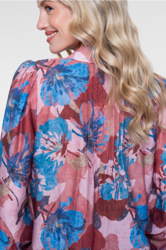 Geisha blauwe dames blouse | Close up