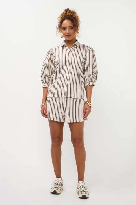 Ydence beige dames blouse | Model