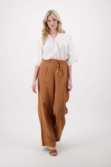 Zusss witte dames blouse | Model