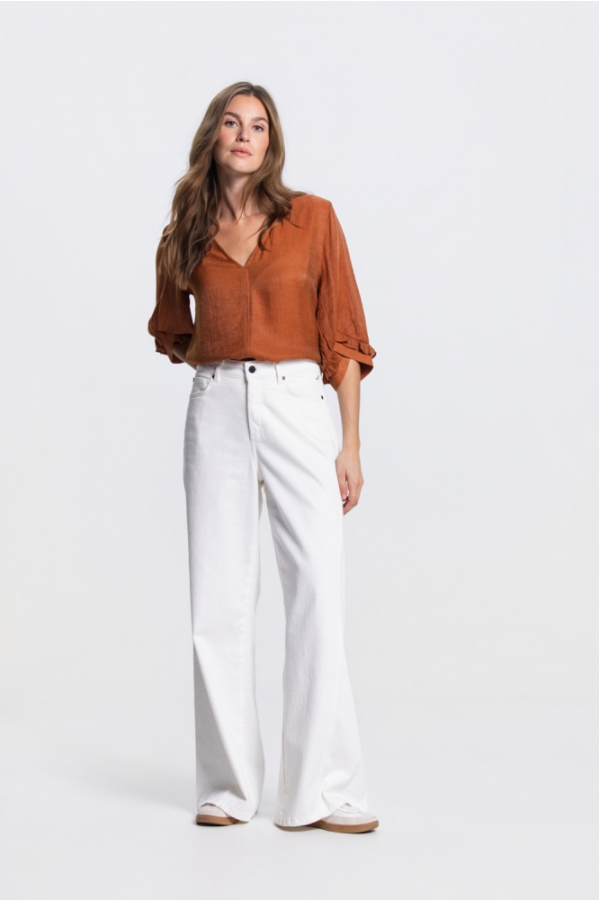 Juffrouw Jansen cognac dames blouse | Model