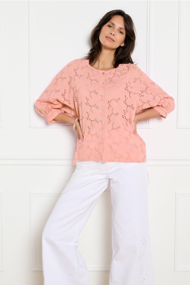 LolaLiza roze dames blouse | Model vooraanzicht