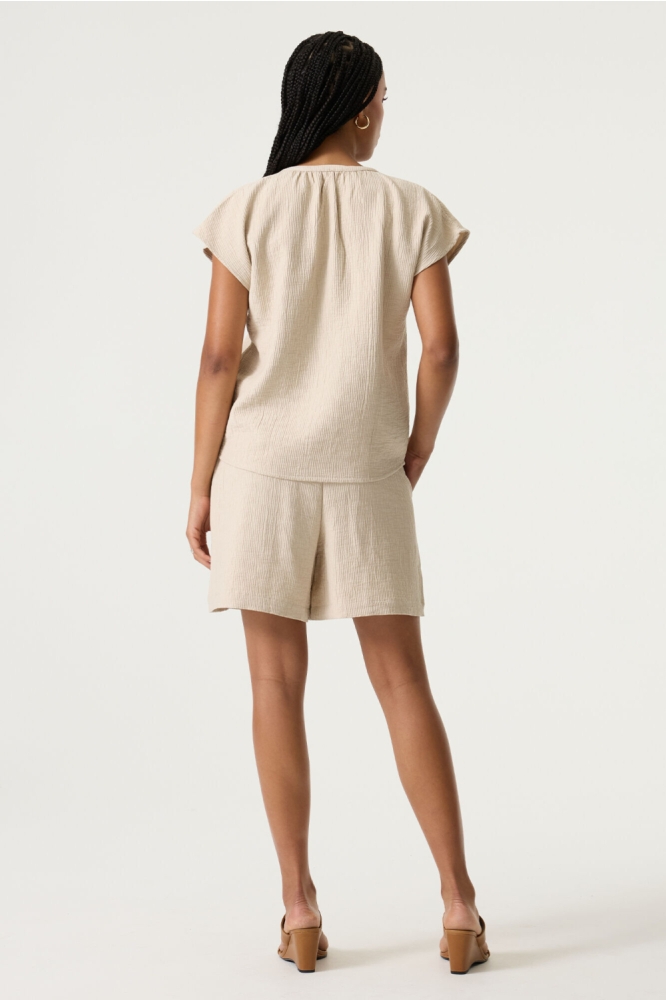 Garcia beige dames top | Model achteraanzicht