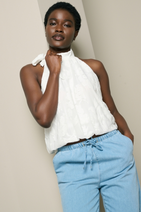 LolaLiza witte dames top | Model vooraanzicht