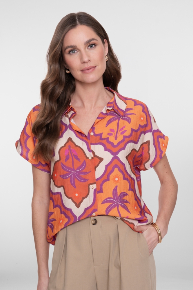 Geisha multi color dames blouse | Model vooraanzicht