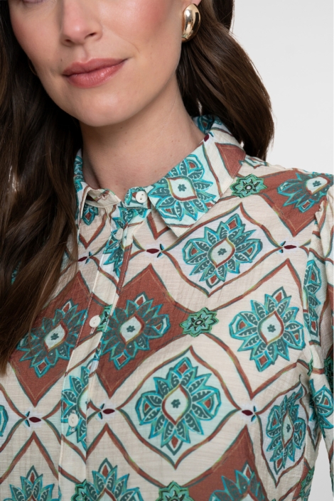 Geisha groene dames blouse | Close up