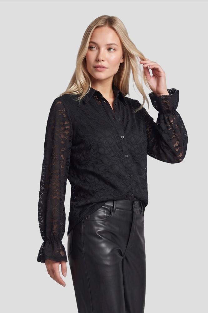 C&S The Label zwarte dames blouse | Model vooraanzicht