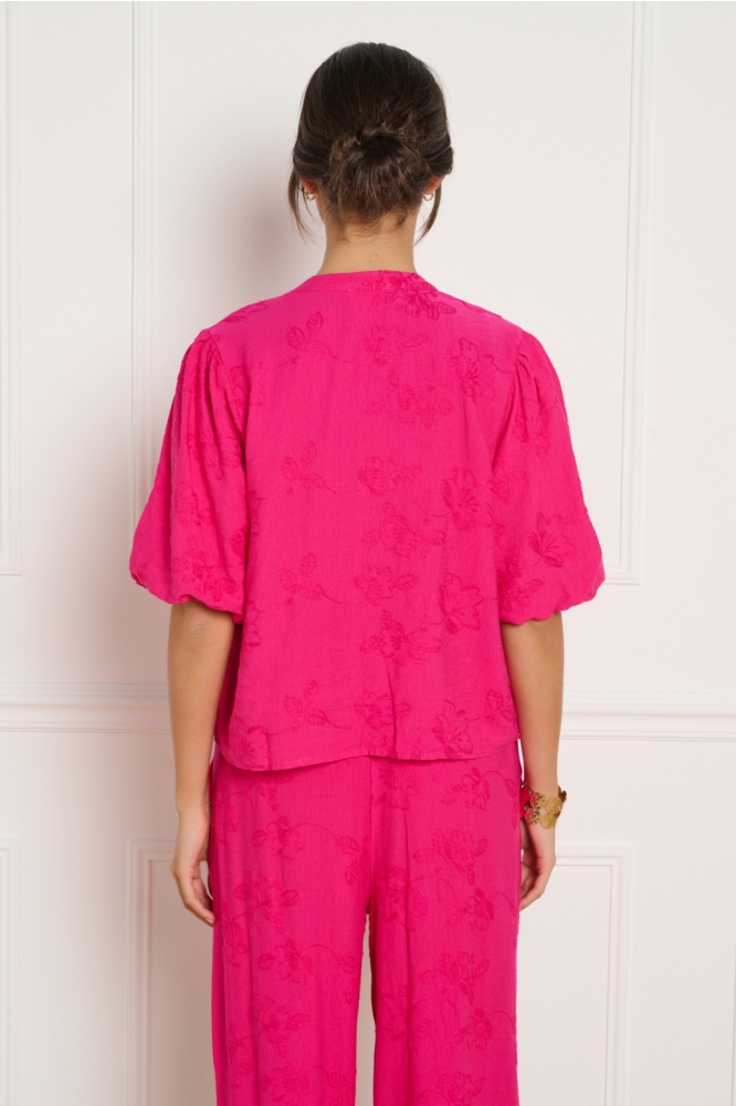 LolaLiza roze dames blouse | Model achteraanzicht