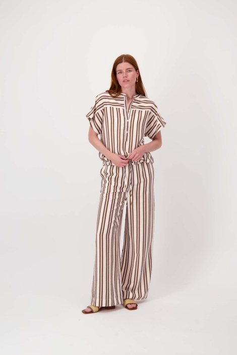 Zusss beige dames blouse | Model