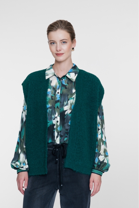 Geisha groene dames blouse | Model vooraanzicht