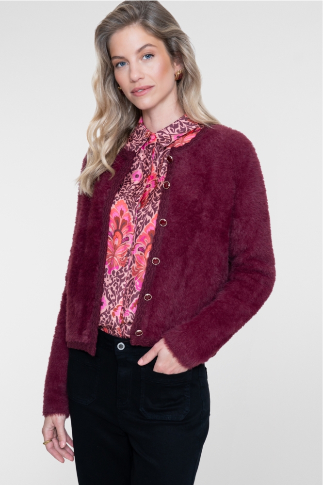 Geisha bordeaux dames blouse | Model vooraanzicht