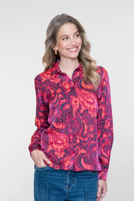 Geisha blauwe dames blouse | Model vooraanzicht