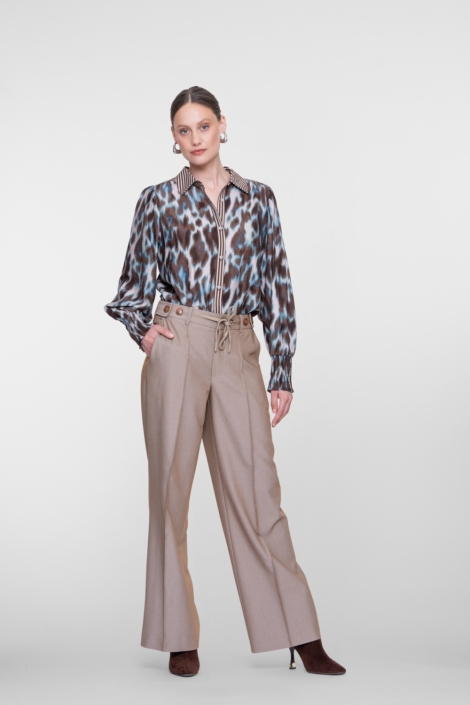 Geisha blauwe dames blouse | Model
