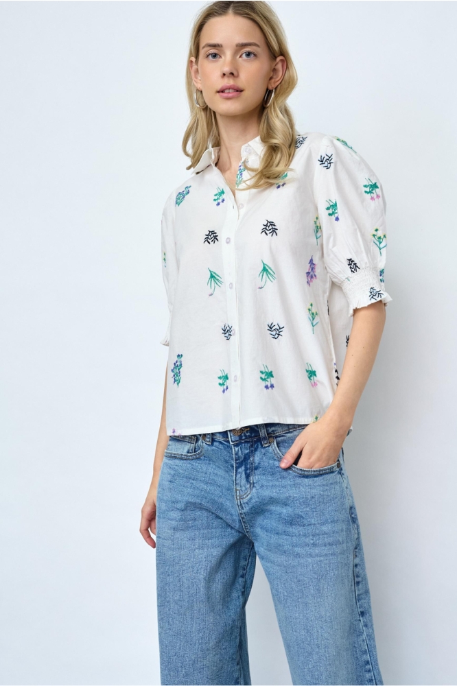 SisterS point witte dames blouse | Model vooraanzicht