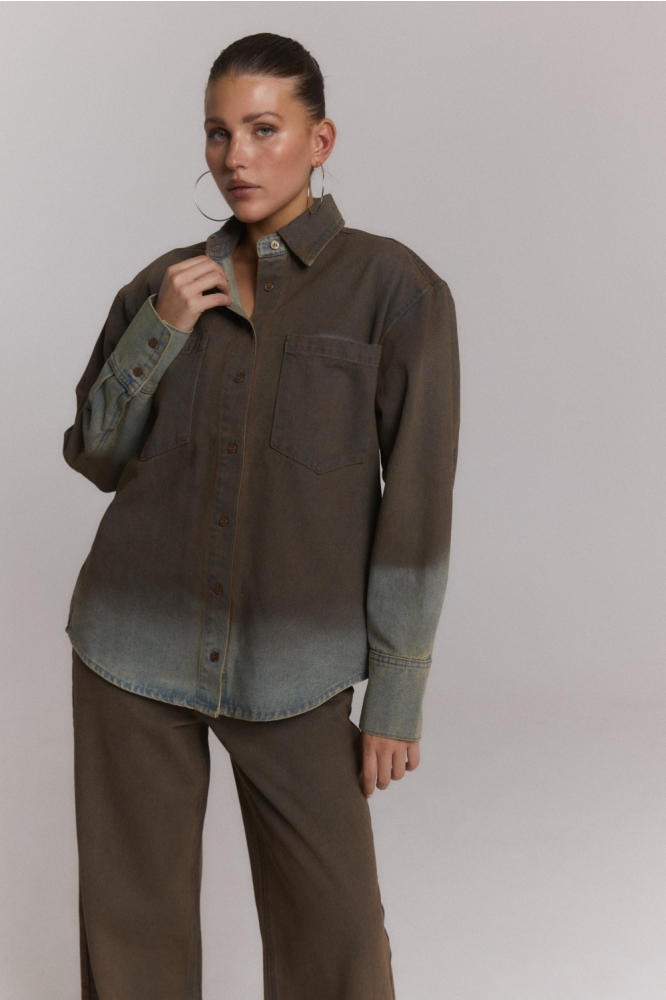 Refined Department bruine dames blouse | Model vooraanzicht