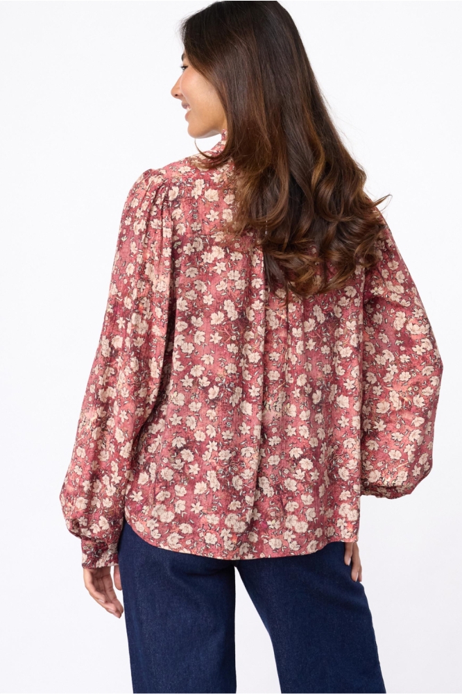 SisterS point roze dames blouse | Model achteraanzicht