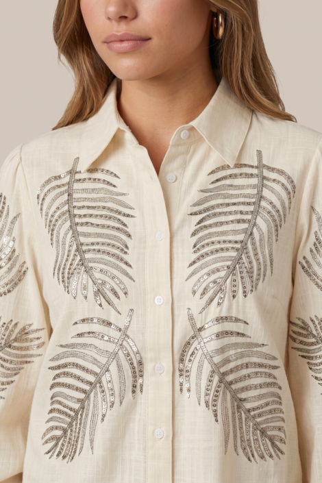 C&S The Label zand dames blouse | Close up
