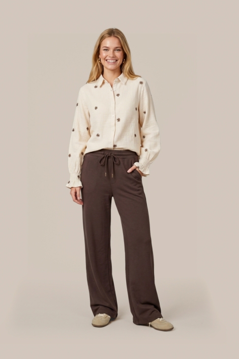 C&S The Label zand dames blouse | Model