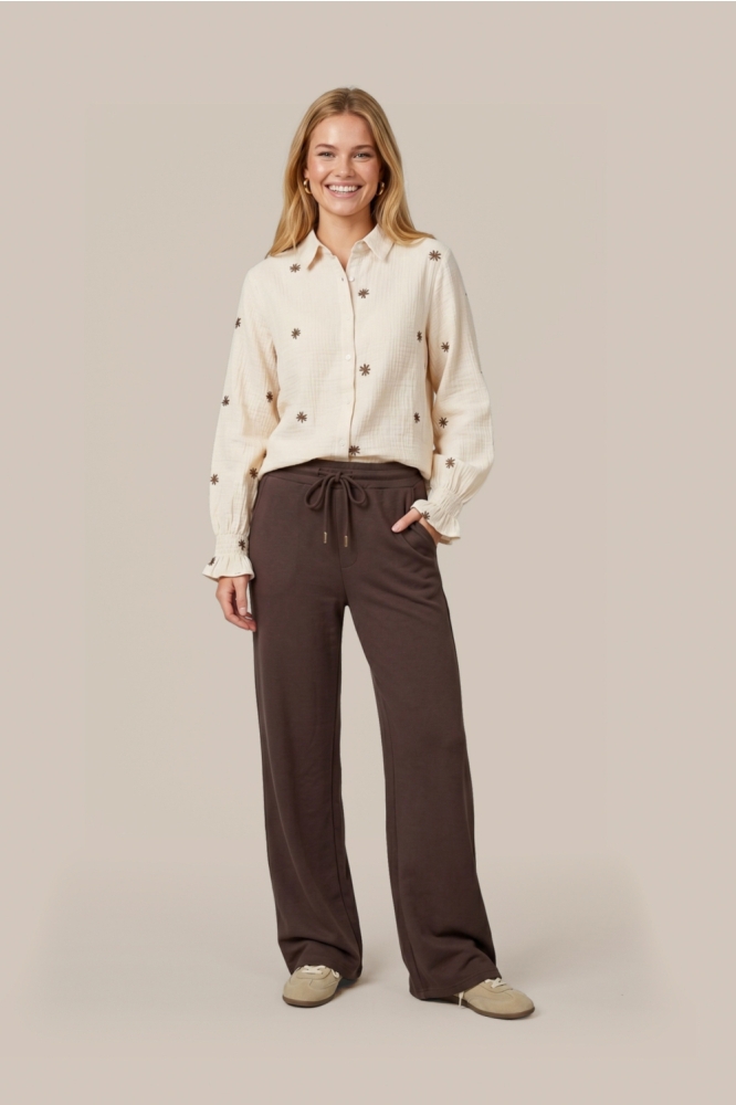 C&S The Label zand dames blouse | Model