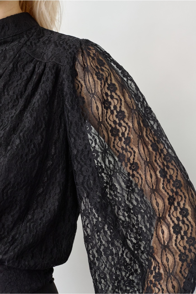 SisterS point zwarte dames blouse | Close up