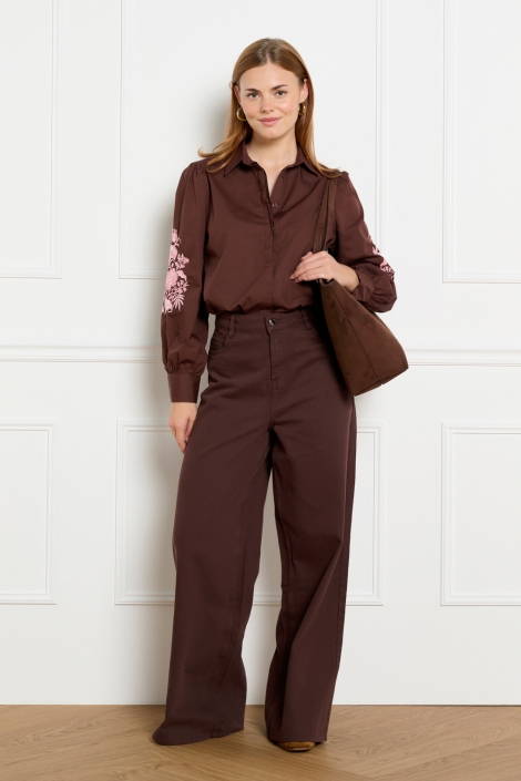 LolaLiza bruine dames blouse | Model