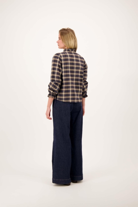 Zusss blauwe dames blouse | Model
