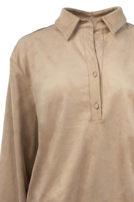NED beige dames blouse | Close up