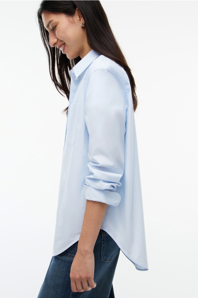 Tommy Jeans blauwe dames blouse | Model zijaanzicht