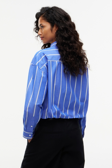 Tommy Jeans blauwe dames blouse | Model achteraanzicht