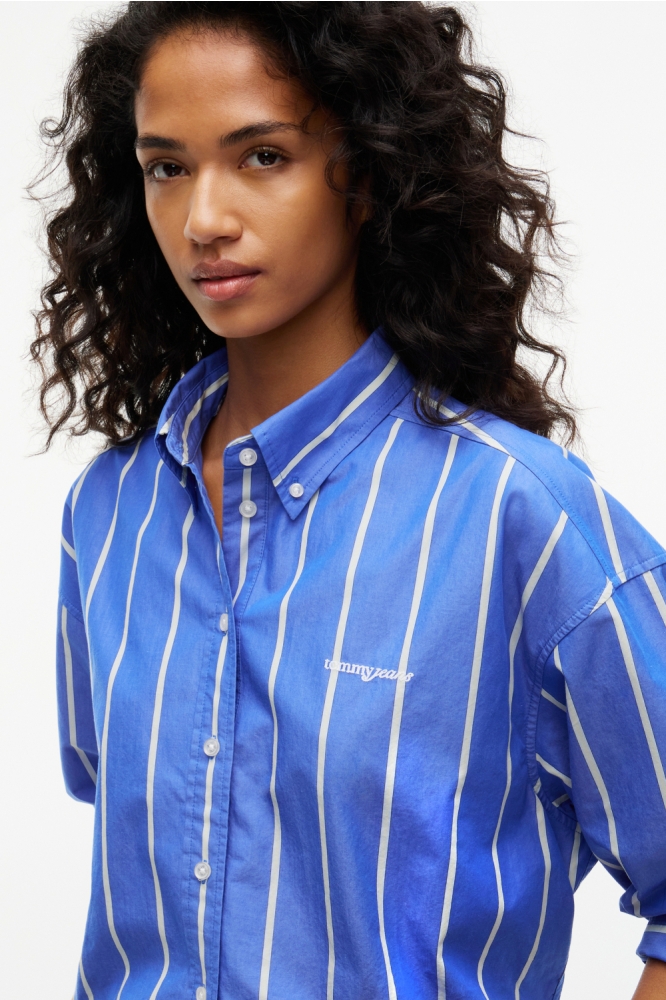 Tommy Jeans blauwe dames blouse | Close up
