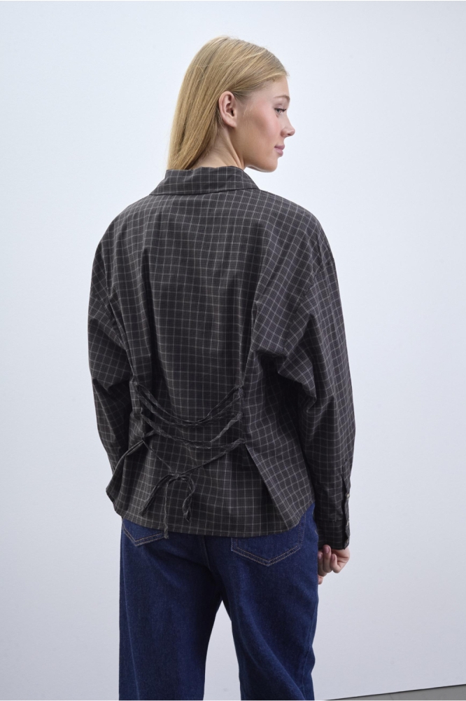 SisterS point bruine dames blouse | Model achteraanzicht