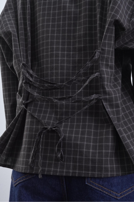 SisterS point bruine dames blouse | Close up