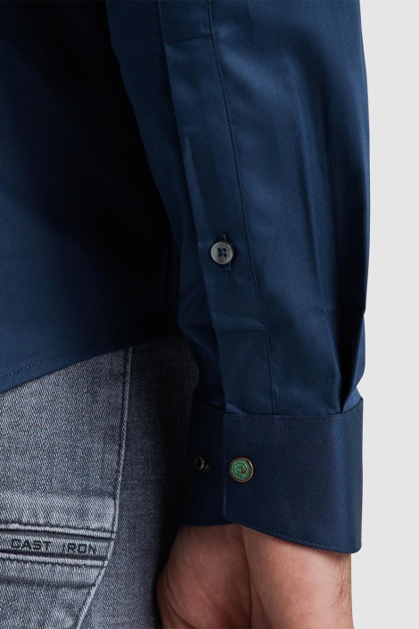 Cast Iron blauwe heren overhemd | Close up