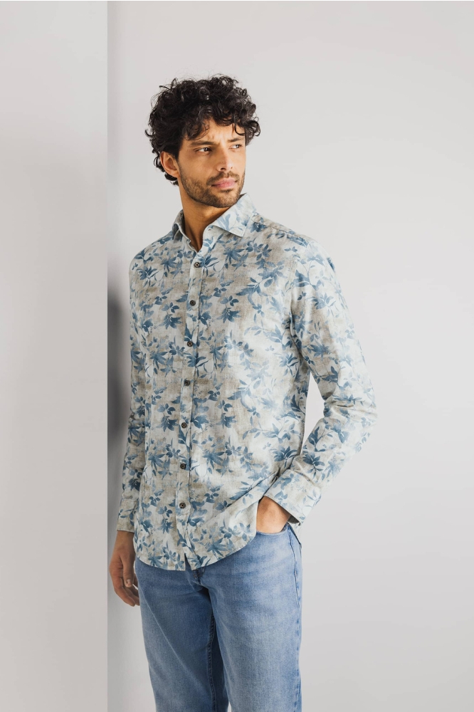 State of Art beige heren overhemd | Model vooraanzicht